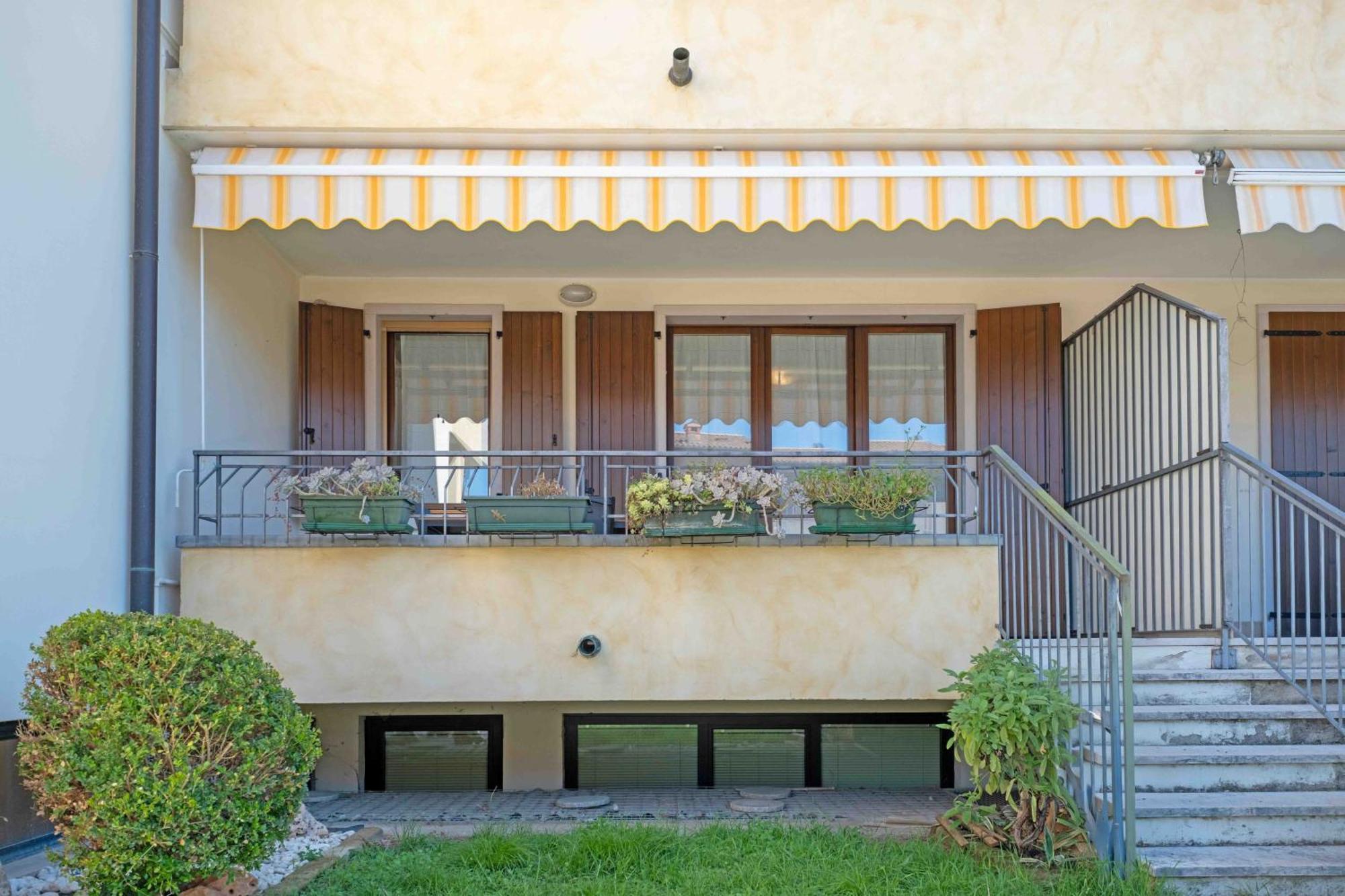 Apartmentsgarda - Residenza Elisabetta 10 巴多利诺 外观 照片