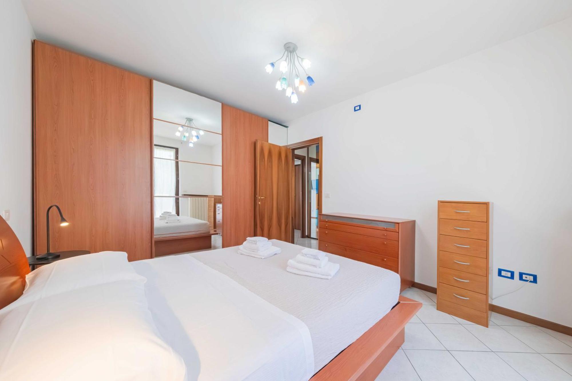 Apartmentsgarda - Residenza Elisabetta 10 巴多利诺 外观 照片