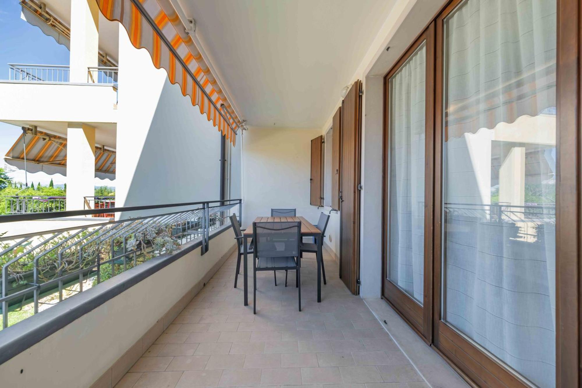 Apartmentsgarda - Residenza Elisabetta 10 巴多利诺 外观 照片
